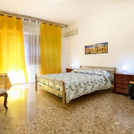 A Casa Di Fra' Panzió Palermo Kültér fotó